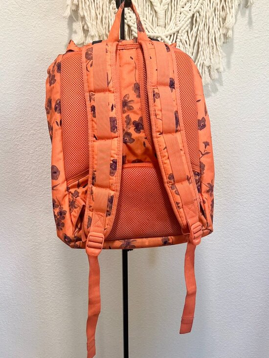 herschel backpack grey one size bckpack HERSCHEL SUPPLY CO. Classic XL Backpack - SEAGRASS/WHITE STITCH - ONE SIZE